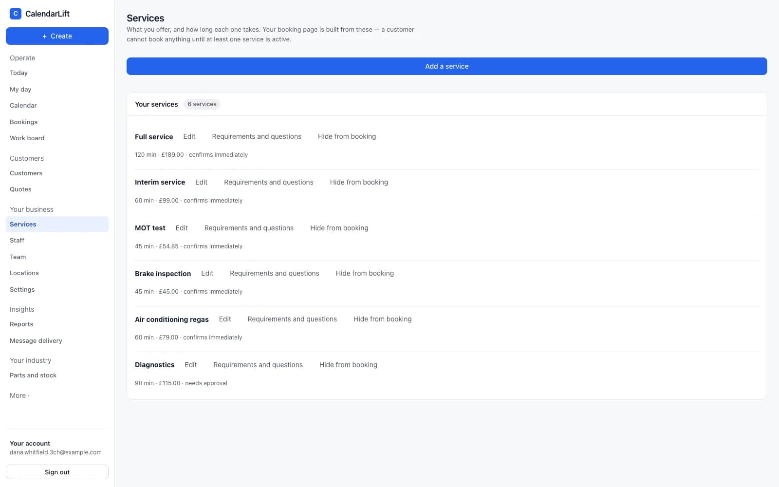 Service settings in CalendarLift covering duration, price, booking rules and where the service happens.